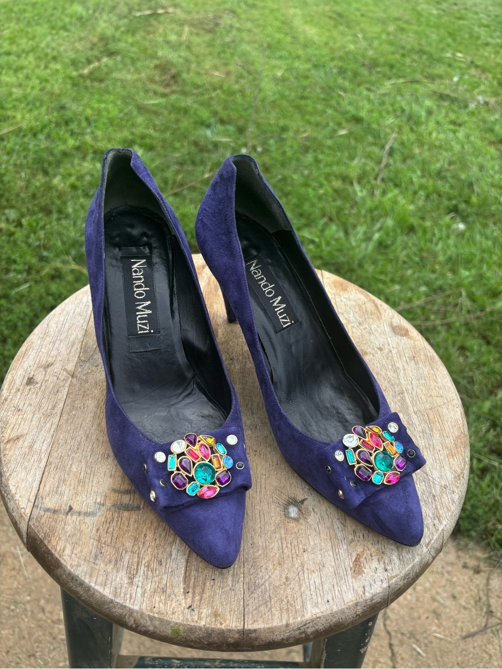 Vintage Nando Muzi Purple Suede Jeweled Pointed Pumps Sz 7.5 N w/ Box